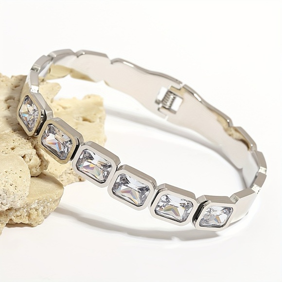 Waterproof Silver Bangle Bracelet*Cubic Zirconia Tennis Baguette Bracelet*JD - Picture 2 of 6
